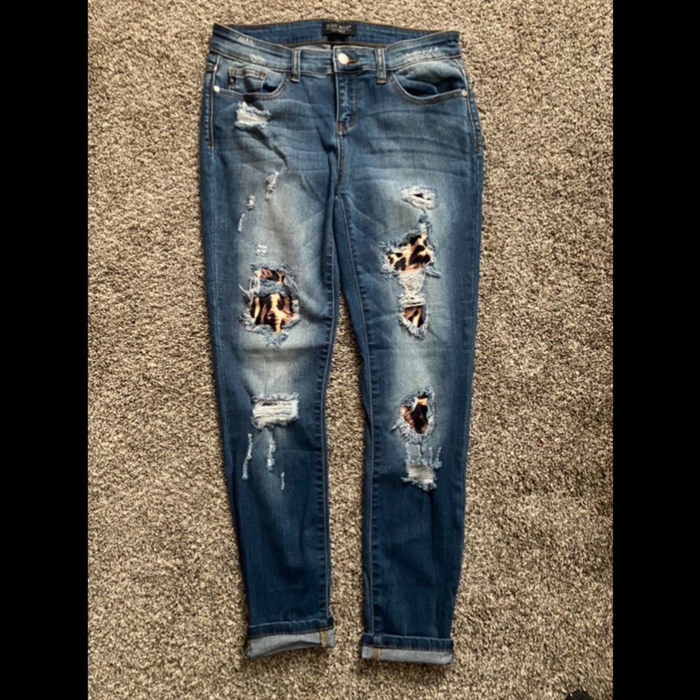 Judy Blue Skinny Fit Distressed Leopard Print patches size 7/28